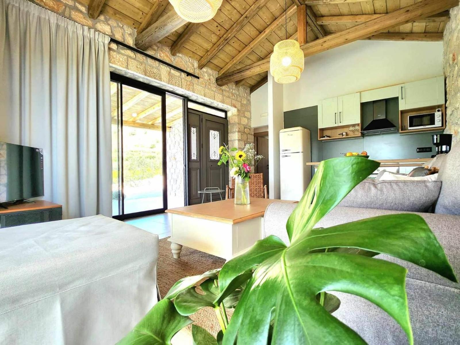 Apartament Gregory'S Farm Levkákia Zewnętrze zdjęcie