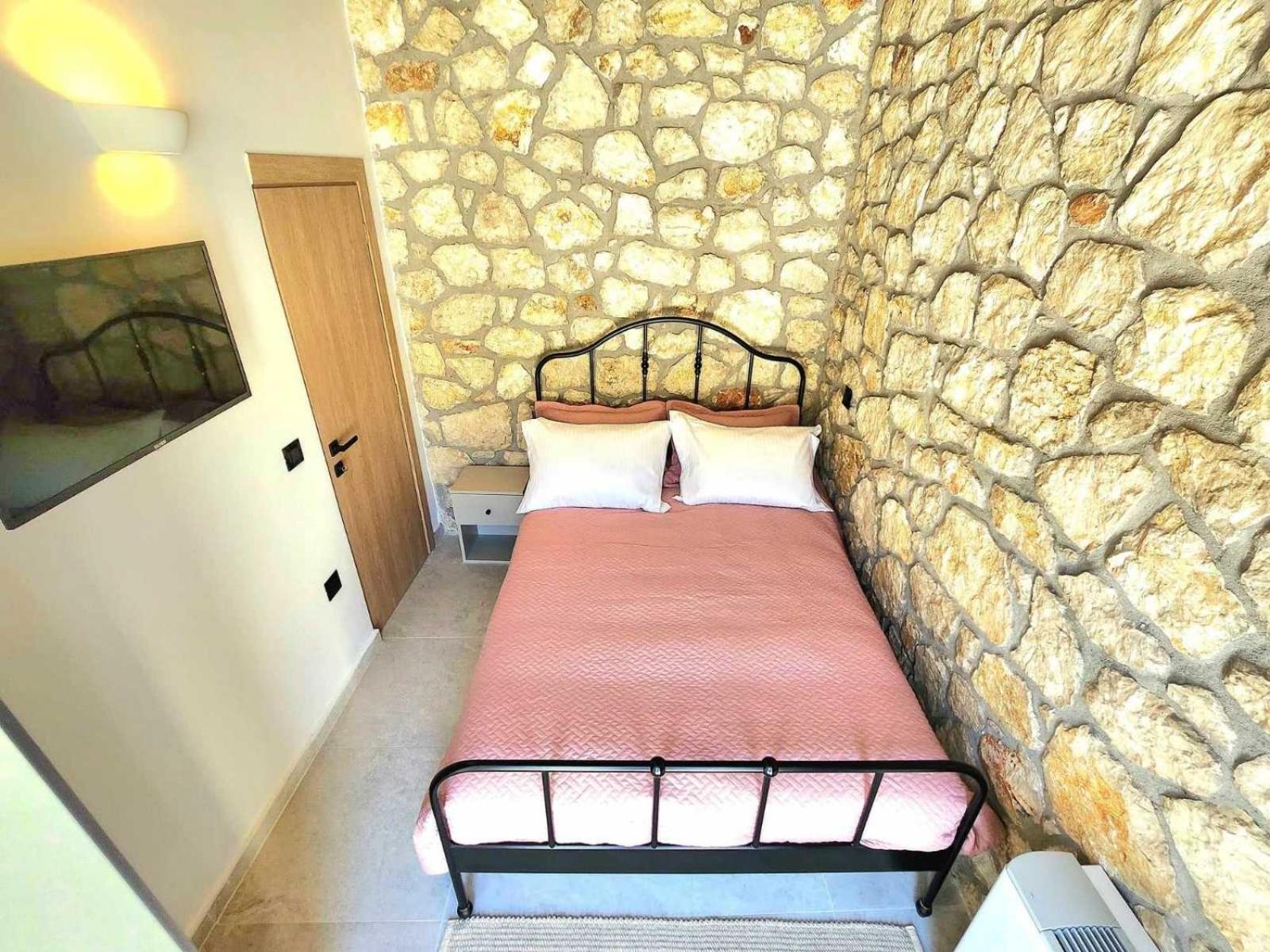 Apartament Gregory'S Farm Levkákia Zewnętrze zdjęcie